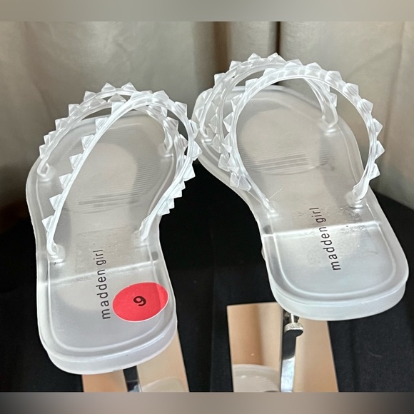 NWT Madden Girl jelly spiked slip on sandals. Women’s size 6. - Picture 4 of 7
